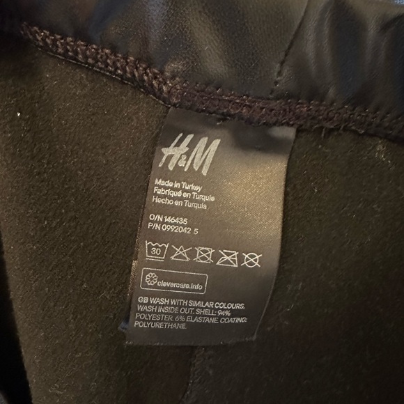 H&M - Picture 6 of 9